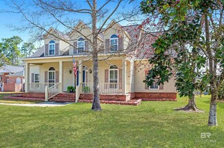 8915 Bay Point Dr, Elberta, AL 36530