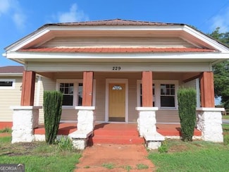 229 Homer Rd, Commerce, GA 30529