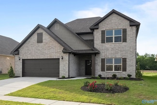 206 Pantene Dr, Huntsville, AL 35811