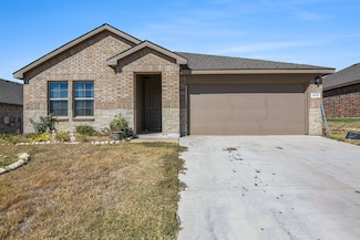 805 Durango Ln, Cleburne, TX 76033