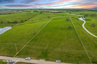 2470 Pretty Run Rd, Ford, KY 40391