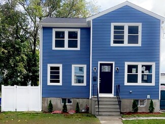 30 Pinewood St, Boston, MA 02136