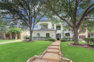3331 Louvre Ln, Houston, TX 77082