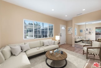 12015 Califa St, Los Angeles, CA 91607