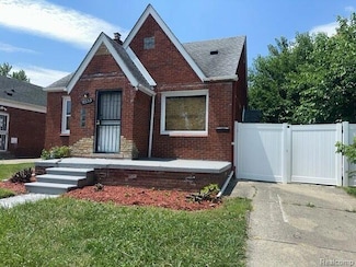 19533 Barlow St, Detroit, MI 48205