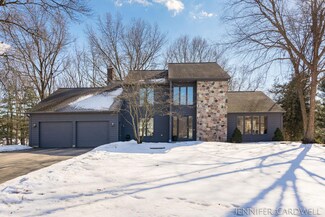 7700 Kirkwall Dr SE, Ada, MI 49301