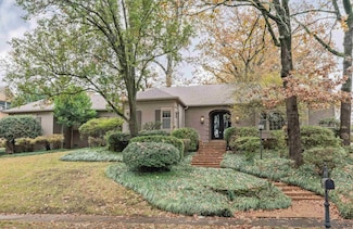 5681 Shady Glen Rd, Memphis, TN 38120