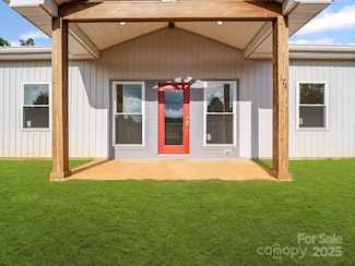 174 Charlie Randall Rd, Lawndale, NC 28090