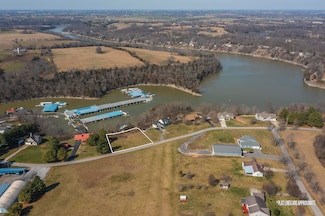 1 S Homestead Ln, Lancaster, KY 40444