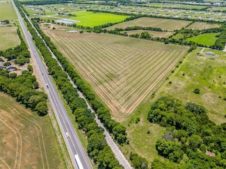 1855 County Road 4935, Trenton, TX 75490