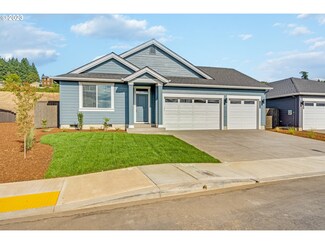 1578 NE Shell Rock Dr, Estacada, OR 97023