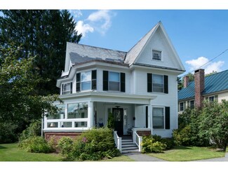 19 River St, Woodstock, VT 05091