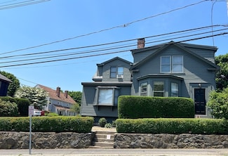 24 Pond St Unit 1, Marblehead, MA 01945