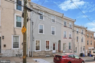 137 Jamestown St, Philadelphia, PA 19127