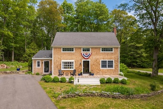 83 Brixham Rd, York, ME 03909