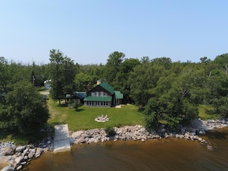6449 Birch Beach Dr NW, Williams, MN 56686