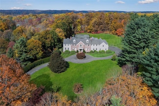 27 Stiles Ln, Greenwich, CT 06831