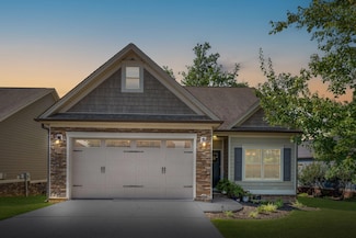 8502 Kennerly Ct, Ooltewah, TN 37363