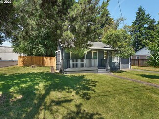 18129 NE Flanders St, Portland, OR 97230