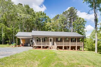 1038 Hub Morris Rd, Randleman, NC 27317