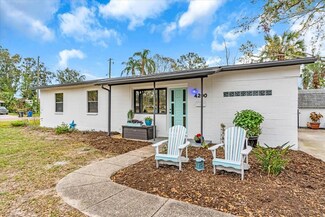 4200 Bluefish Dr SE, Saint Petersburg, FL 33705
