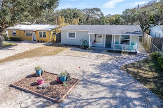 817 E 12th Ave, New Smyrna Beach, FL 32169