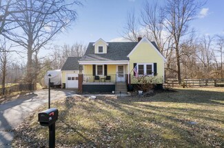 795 Clough Pike, Cincinnati, OH 45245