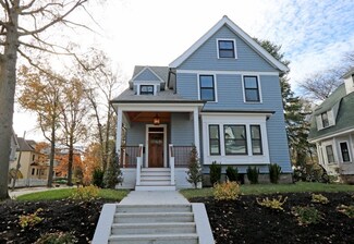 53 Wren St, West Roxbury, MA 02132