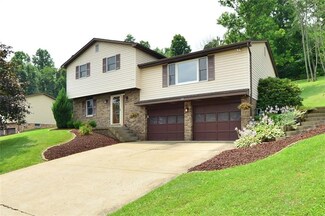 328 Woodridge Dr, Washington, PA 15301