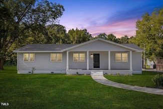 712 Blount St, Smithfield, NC 27577