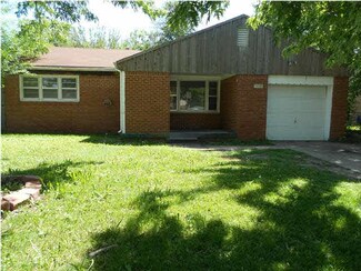 1425 E Amsden St, Wichita, KS 67216