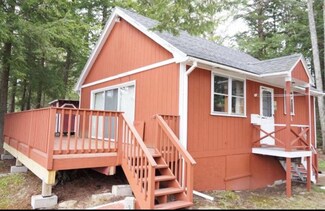 407 Janelle Dr, Deering, NH 03244