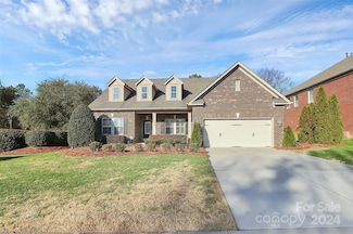 3505 Savannah Hills Dr, Matthews, NC 28105