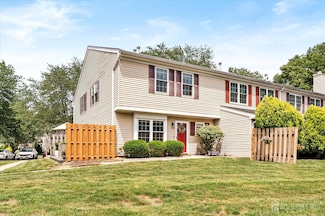 340 Mcdowell Dr, East Brunswick, NJ 08816