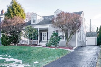 170 Sycamore St, Albany, NY 12209