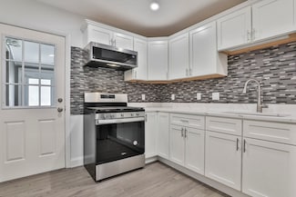 641 Pleasant St, Milton, MA 02186