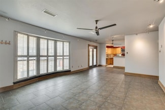 2527 NW 62nd St Unit 214, Oklahoma City, OK 73112