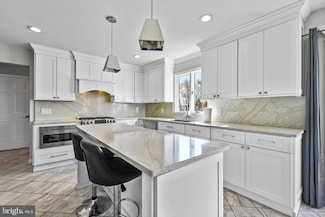 111 Mount Airy Harbourton Rd, Lambertville, NJ 08530