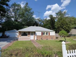 13551 Haynes Ave, Mishawaka, IN 46545