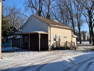 602 E Hamilton St, Union Mills, IN 46382