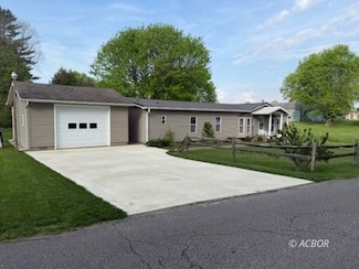 39 First, the Plains, OH 45780