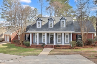 307 Holley Ln, Ridgeland, MS 39157