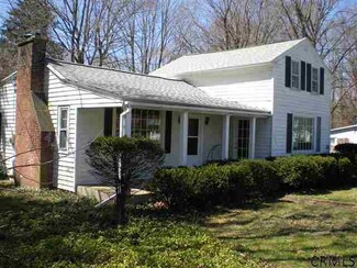 322 Riverview Rd, Rexford, NY 12148