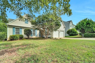 209 Karsten Creek Dr, Simpsonville, SC 29681