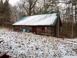 295 Church Ave, Germantown, NY 12526