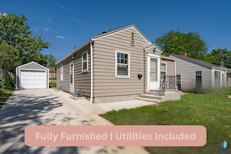1219 S Glendale Ave, Sioux Falls, SD 57105