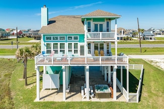 22831 Gulf Dr, Galveston, TX 77554