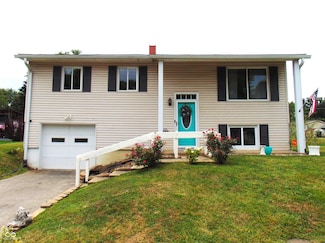 4546 Laclede St, Indianapolis, IN 46221