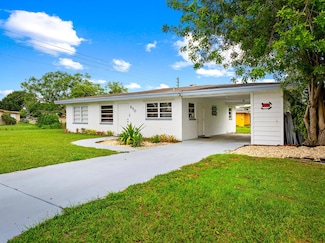 640 Beach Ave, Port Saint Lucie, FL 34952