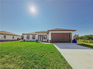 3107 34th St SW, Lehigh Acres, FL 33976